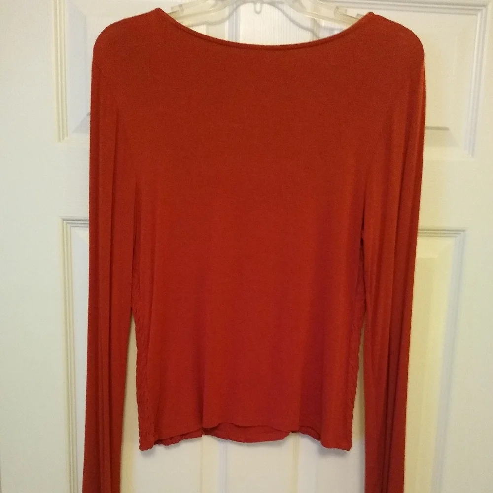 No Boundaries orange top. XL